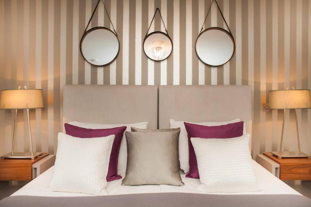 Stylish And Central Two Bedroom & Two Bathroom Apartment With Free Parking المظهر الخارجي الصورة
